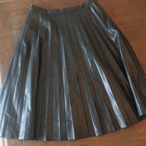 Pleated pleather midi skirt